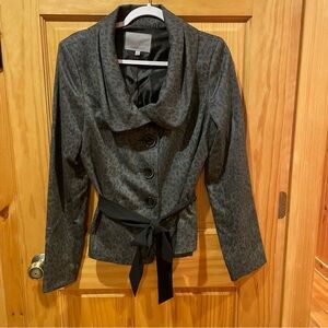 Classiques Entier women’s vintage blazer jacket with a leopard print used size L